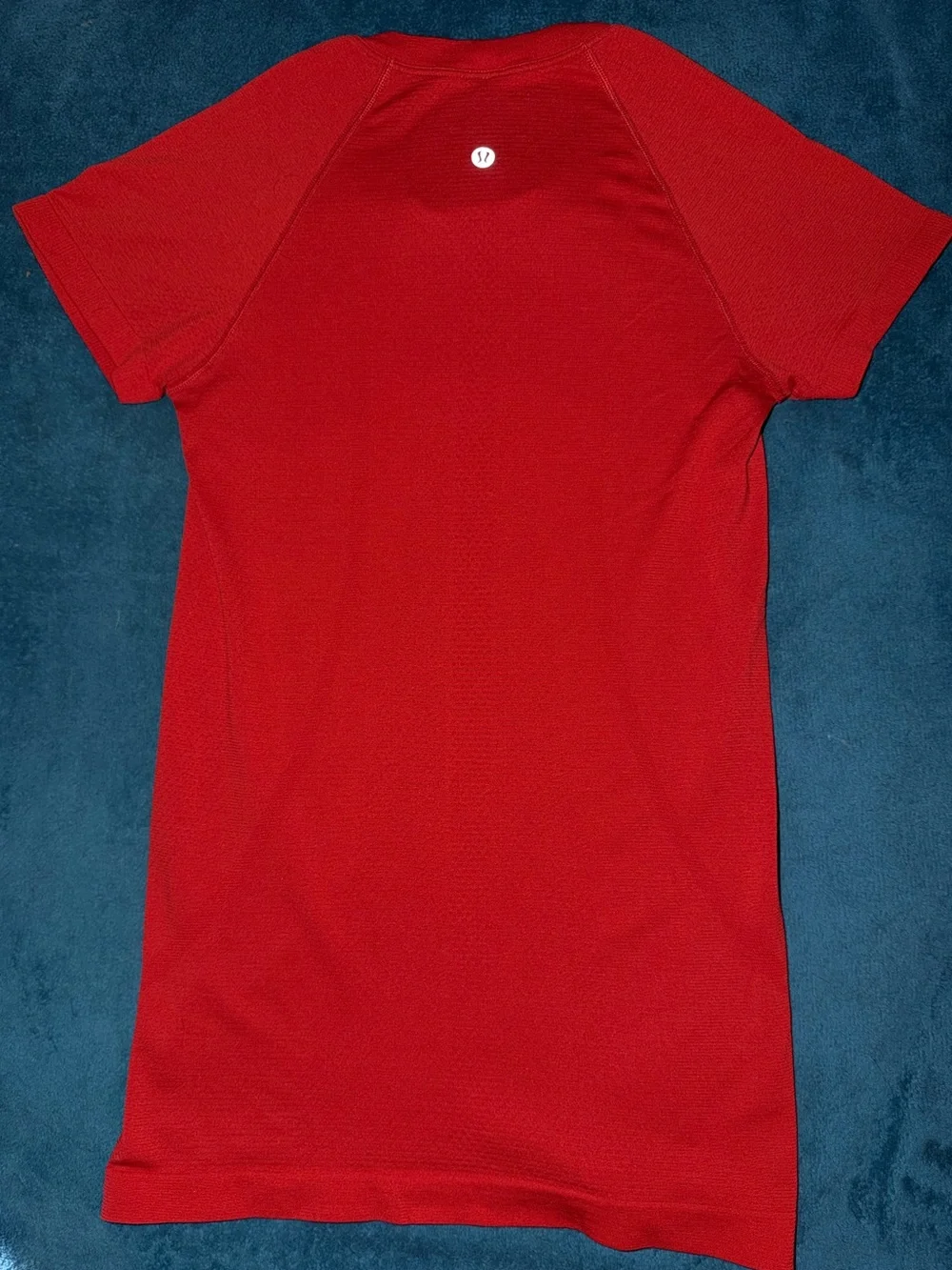 lululemon athletica Women’s Red Short-Sleeve Swiftly 2.0 Tee Size 4 Hip Length